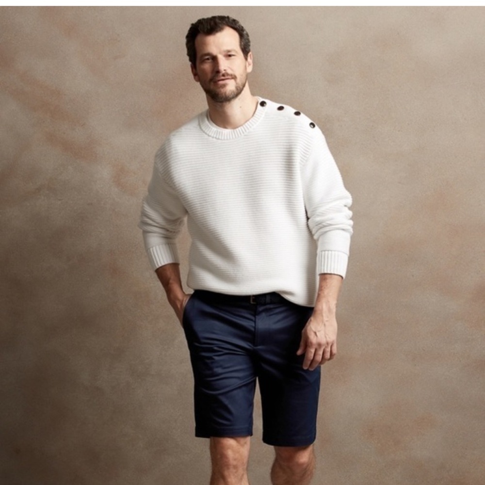 Banana Republic NWT navy blue chino shorts